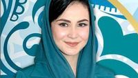 7 Gaya Artis yang Jadi Istri Pejabat, Cantik Berwibawa