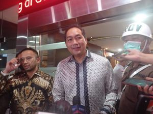 Eks Mendag Lutfi Usai Diperiksa Kejagung: Silakan Tanya Penyidik Eks Mendag Lutfi Usai Diperiksa Kejagung: Silakan Tanya Penyidik