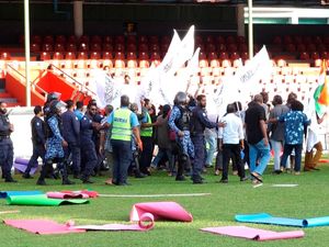 Dianggap Tak Halal, Perayaan Hari Yoga di Maldives Diserang Massa