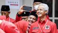 Senyum Ganjar Jadi Magnet di Antara Kader PDIP