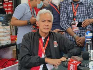 Salam Komando Bareng Bambang Pacul, Ganjar Bicara soal Perintah Megawati