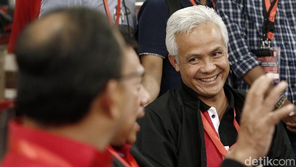 Gaya Ngobar Ganjar hingga Olly Dondokambey di Rakernas PDIP