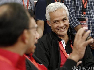Gaya Ngobar Ganjar hingga Olly Dondokambey di Rakernas PDIP
