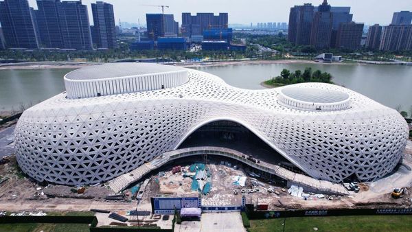 Gedung Teater Ini Selesai Dibangun, Desainnya Futuristik Abis