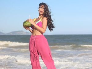 Miss Brasil Gleycy Correia, Pacar Kiper Arema FC Meninggal usai Serangan Jantung Miss Brasil Gleycy Correia, Pacar Kiper Arema FC Meninggal usai Serangan Jantung