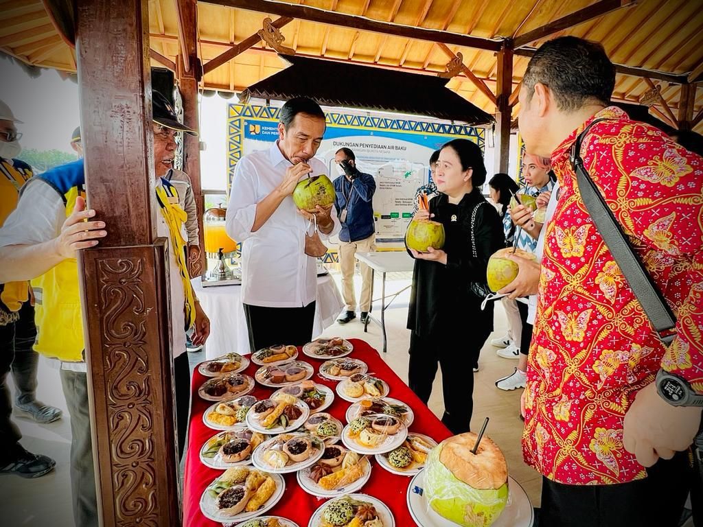 Ditanya Dukung Puan atau Ganjar, Jokowi: yang Penting Ojo Kesusu Ditanya Dukung Puan atau Ganjar, Jokowi: yang Penting Ojo Kesusu