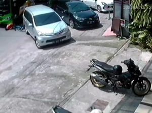 Jukir di Medan yang Terlindas Bus Metro Deli Jalani Operasi Jukir di Medan yang Terlindas Bus Metro Deli Jalani Operasi