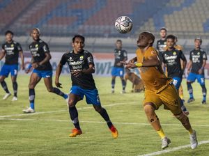 Head to Head Persib Vs Bhayangkara: Tak Ada yang Dominan Head to Head Persib Vs Bhayangkara: Tak Ada yang Dominan