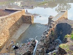 Kolam Retensi Cilember Jebol, 30 KK di Bandung Sempat Terdampak Banjir