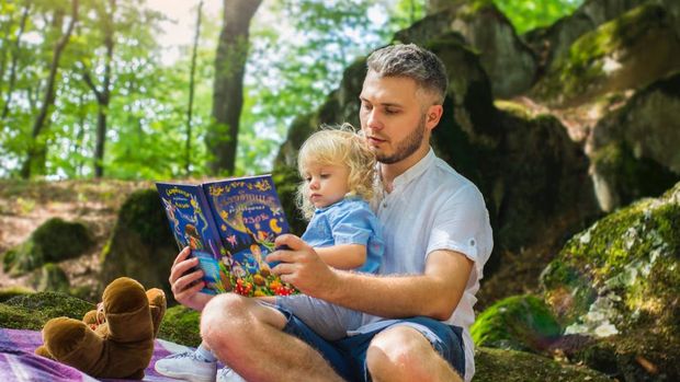 Latih Anak Baca Buku Biar Punya Kosakata Luas/Foto : pexels.com/Andy Kuzma