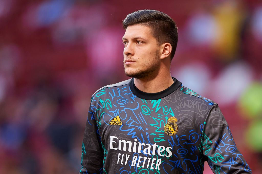 MADRID, SPAIN - MAY 08: Luka Jovic of Real Madrid CF warms up prior to the La Liga Santander match between Club Atletico de Madrid and Real Madrid CF at Estadio Wanda Metropolitano on May 08, 2022 in Madrid, Spain. (Photo by Silvestre Szpylma/Quality Sport Images/Getty Images)