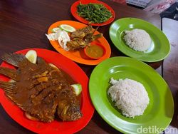 Makan di Warung Seafood PRJ yang Disebut Getok Harga, Ini 5 Faktanya