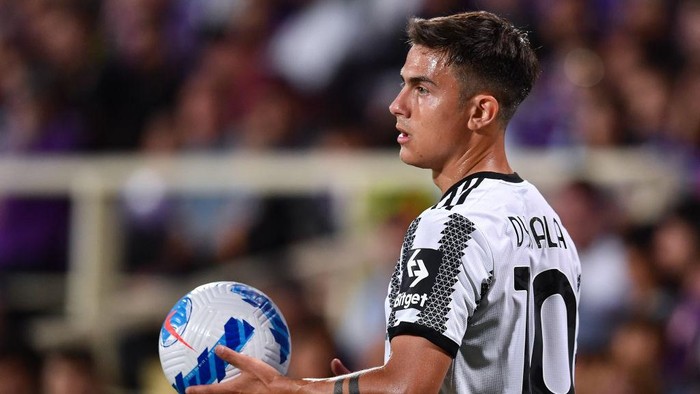 Paulo Dybala (Juventus FC) during the italian soccer Serie A match ACF Fiorentina vs Juventus FC (portraits archive) on May 21, 2022 at the Artemio Franchi stadium in Florence, Italy (Photo by Lisa Guglielmi/LiveMedia/NurPhoto via Getty Images)