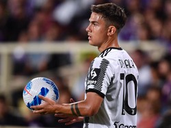 Rumor Transfer: Mourinho Telepon Dybala, Ajak Gabung Roma