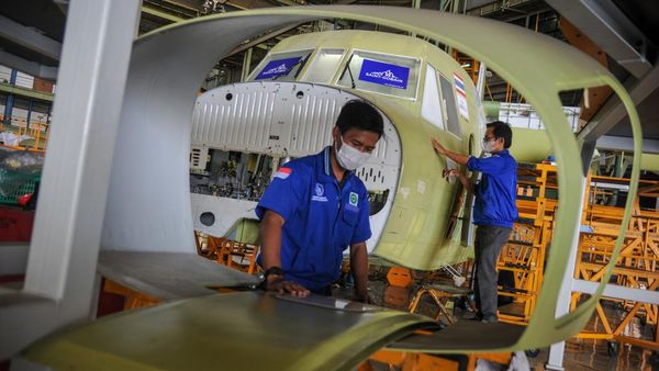 Melihat Produksi Pesawat NC 212i Made In Bandung