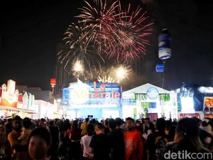 Viral Pasutri Pencopet di PRJ Kemayoran, Gasak 5 Ponsel Pengunjung Viral Pasutri Pencopet di PRJ Kemayoran, Gasak 5 Ponsel Pengunjung