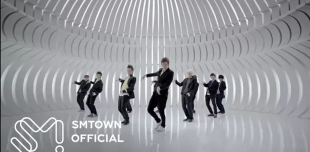 Super Junior-Mr.Simple/Foto: youtube.com/smtown Mr.Simple lagu populer dari album kelima Super Junior yang dirilis tahun 2011.