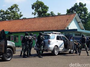 Gagahnya Macan Anoraga Bekuk Oknum TNI Berbahaya di Cimahi
