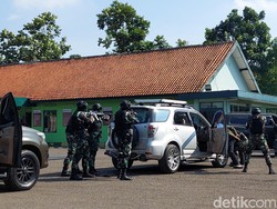 Gagahnya Macan Anoraga Bekuk Oknum TNI Berbahaya di Cimahi