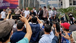Momen Zulhas Temui Pendemo Terkait Naiknya Harga Sembako