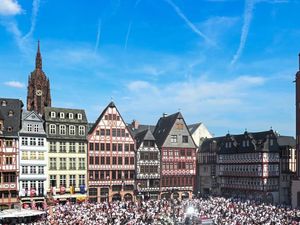 Harga Euro Turun, Ini Waktunya Liburan ke Eropa!