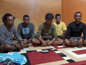 Kapal Bawa 11 Nelayan Karam di Laut Majene, Seluruh Korban Dievakuasi