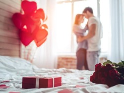 5 Ide Kado Unik ala Pasangan Korea untuk Tunjukkan Bahasa Cinta