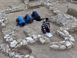 Ditemukan Reruntuhan Masjid Zaman Awal Islam di Israel, Sudah Hadap Kabah Ditemukan Reruntuhan Masjid Zaman Awal Islam di Israel, Sudah Hadap Kabah