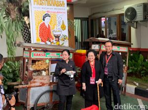 Ketika Megawati-Puan Ngebakso Usai Tutup Rakernas II PDIP