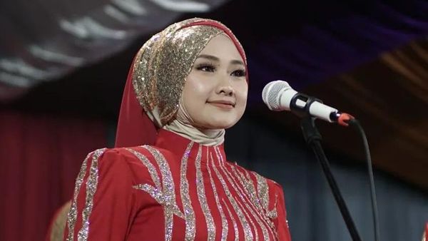 Ini Nazla Zain, Vokalis Nasida Ria yang Menarik Perhatian di Jerman