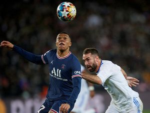 Carvajal Ungkap Ruang Ganti Madrid Bahas Saga Mbappe