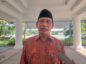 Imbauan Rektor Unair Agar Institusi Kampus-IKA Tak Dukung Paslon Pilkada Imbauan Rektor Unair Agar Institusi Kampus-IKA Tak Dukung Paslon Pilkada