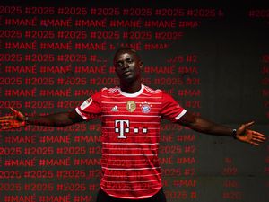 Proyek Bayern Bikin Mane Tertantang