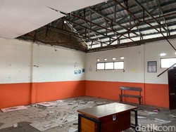 Anggota DPRD Depok Minta Perbaikan Atap SDN Pancoranmas 3 Dipercepat