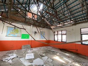 Rencana Perbaikan Atap SDN Pancoranmas 3 Depok Mundur ke September Rencana Perbaikan Atap SDN Pancoranmas 3 Depok Mundur ke September