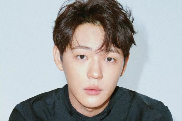 Shin Jae Ha membintangi Taxi Driver Season 2/ Foto: soompi.com Shin Jae Ha membintangi Taxi Driver Season 2/ Foto: soompi.com