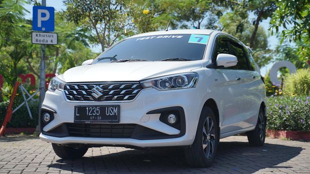 Suzuki Ertiga Hybrid sedang diuji efisiensi bahan bakar rute Batu-Malang-Surabaya pada 20-22 Juni 2022.