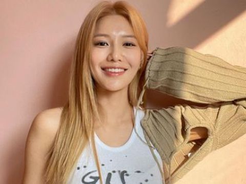 Ternyata Sooyoung sengaja merubah penampilan sebagai bentuk persiapan comebacknya bersama SNSD / foto: instagram.com/sooyoungchoi