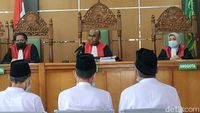 Berbaju Putih dan Peci Hitam, 3 Jenderal NII Garut Divonis Penjara