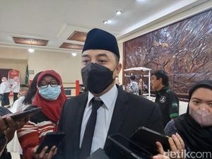 Begini Jurus Wali Kota Eri Turunkan Angka Pengangguran di Surabaya Begini Jurus Wali Kota Eri Turunkan Angka Pengangguran di Surabaya