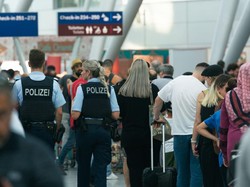 Atasi Kekurangan Staf, Bandara Schiphol Belanda Setujui Kenaikan Upah