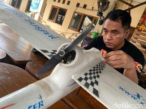 Polisi Karawang Rancang Pesawat Pelacak Kebakaran Polisi Karawang Rancang Pesawat Pelacak Kebakaran