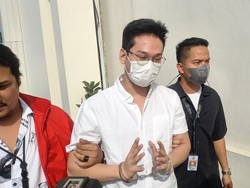 Indra Kenz Bakal Ajukan Banding Vonis 10 Tahun Penjara di Kasus Binomo