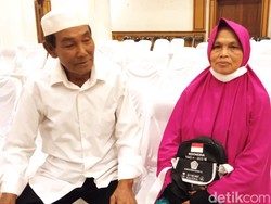 Faktor Usia, Pasangan Lansia Sukabumi Gagal Berangkat Haji Bersama