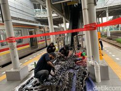 1 Eskalator Stasiun Cakung Jaktim Masih Diperbaiki, 1 Lift Mati Lagi