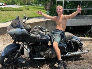 Mimpi Apa Semalam, Pria Ini Mancing Malah Dapat Harley-Davidson