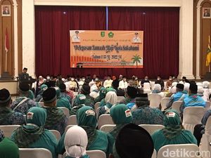 Momen Walkot Sukabumi Antar 125 Calhaj