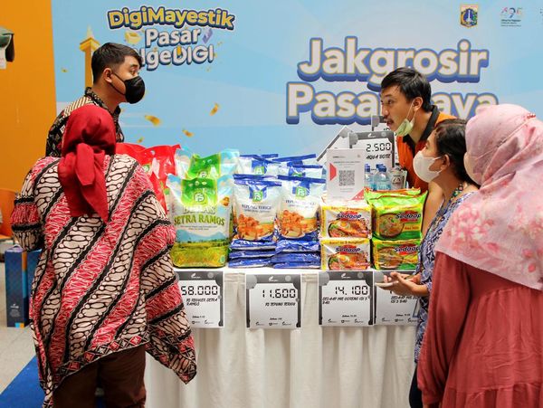 Perluas Digitalisasi Pasar dan Dorong Kebangkitan UMKM