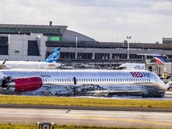 Pesawat Keluar Api, Penumpang Panik: Saya Pikir Akan Meledak