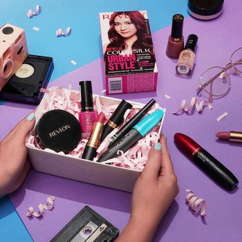 Produk-produk kecantikan terkenal dari Revlon